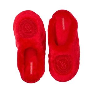 Victoria’s Secret Heritage Logo Plush faux fur red cozy slippers Large 9/10 New